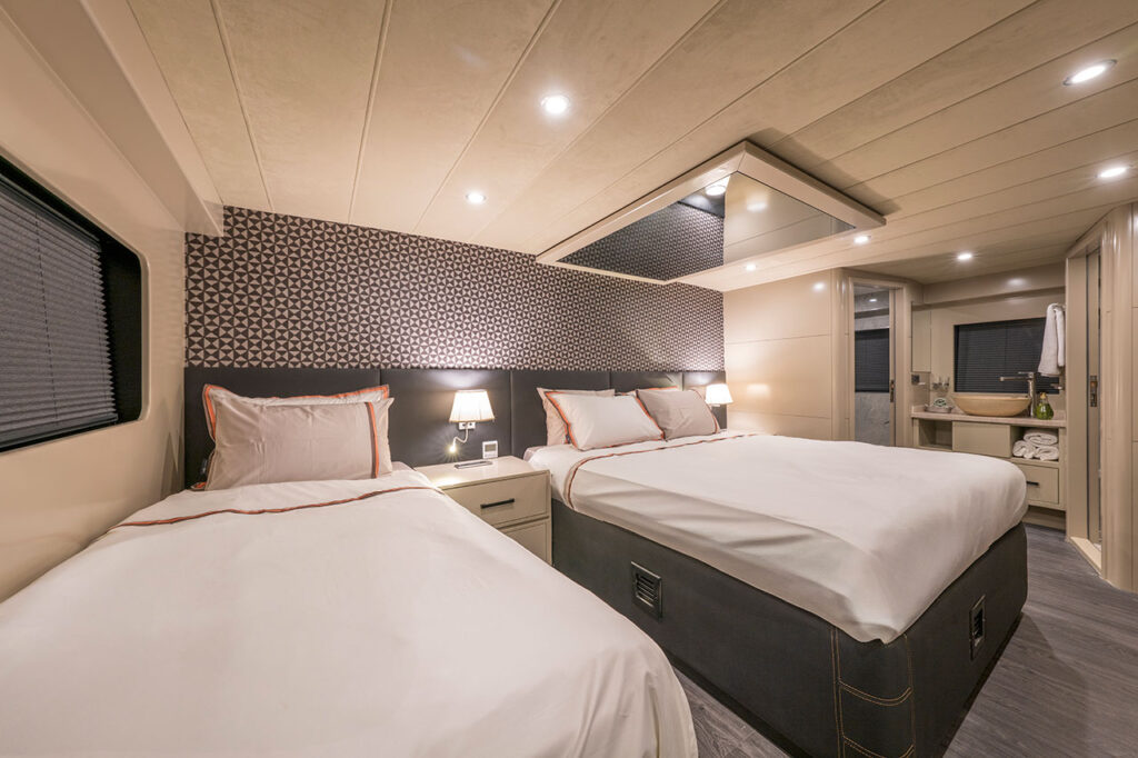 Trawler Junior Simay 37 Trawler Junior Simay