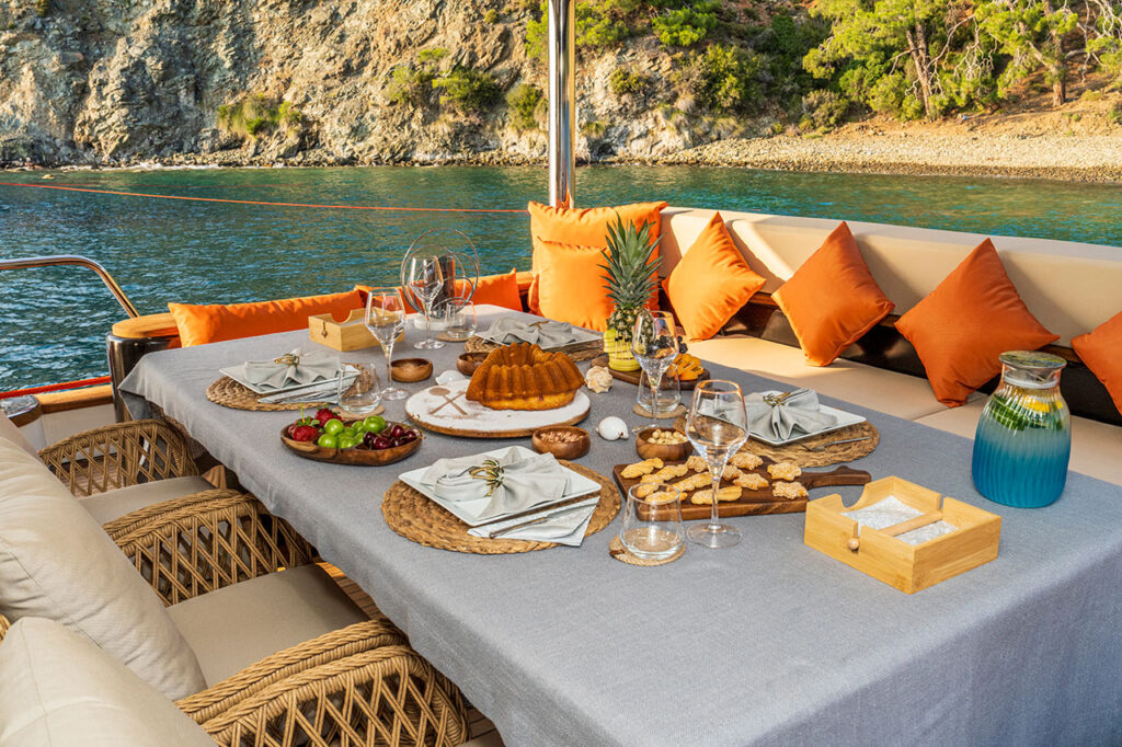 Trawler Junior Simay 32 Trawler Junior Simay