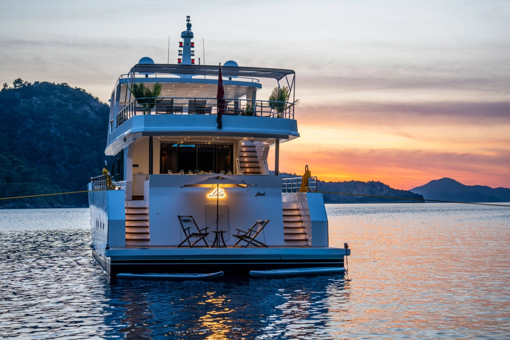 Trawler Lila