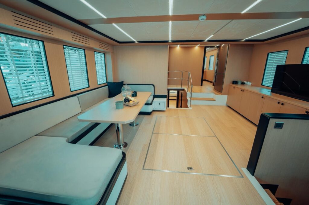 trawler-beluga (20)
