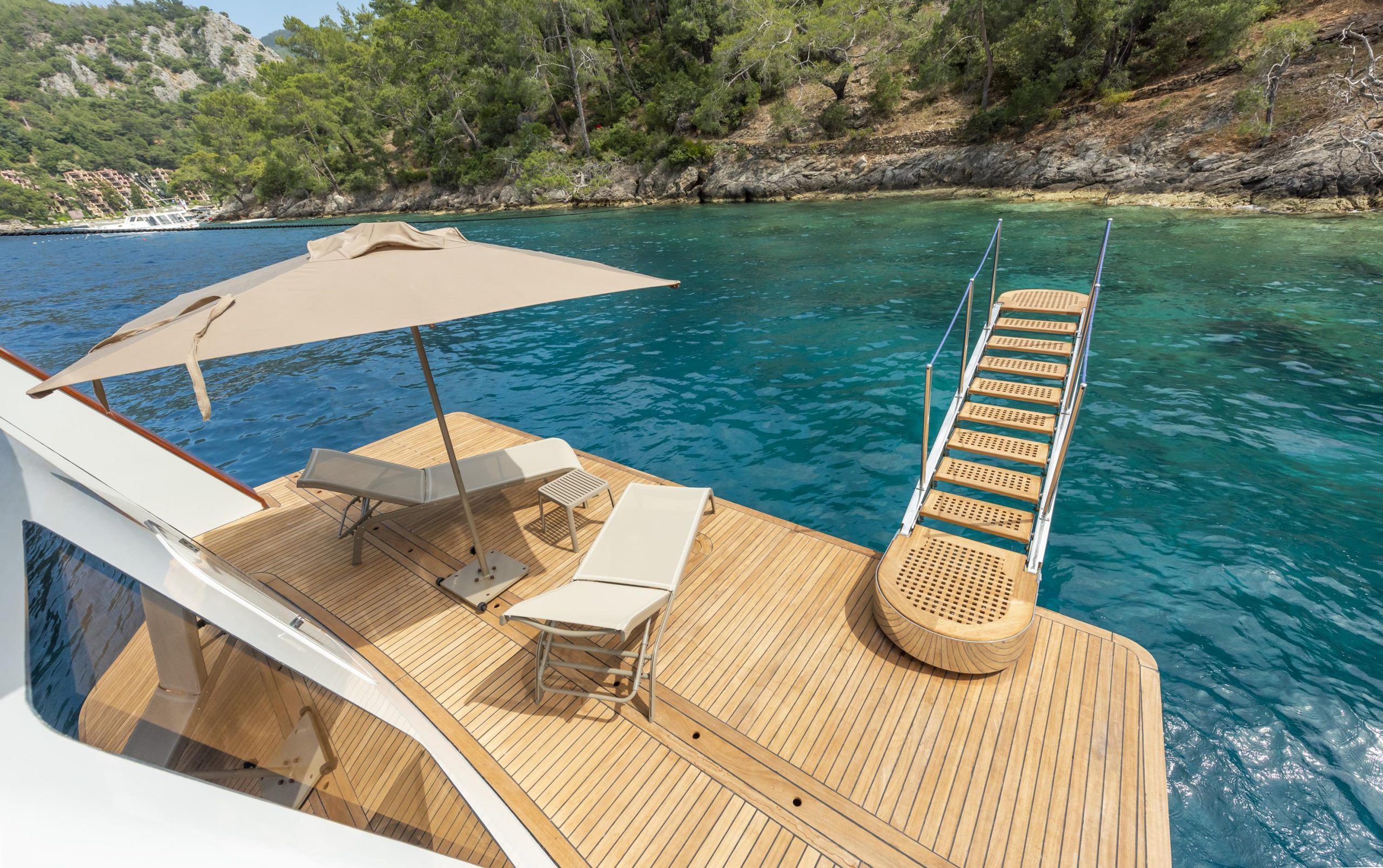 Simay M Kiralık Trawler