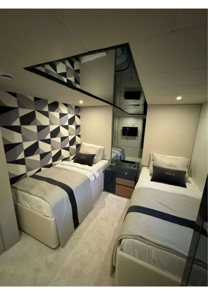 Ekmen Junior Trawler 22 Ekmen Junior Trawler (20)